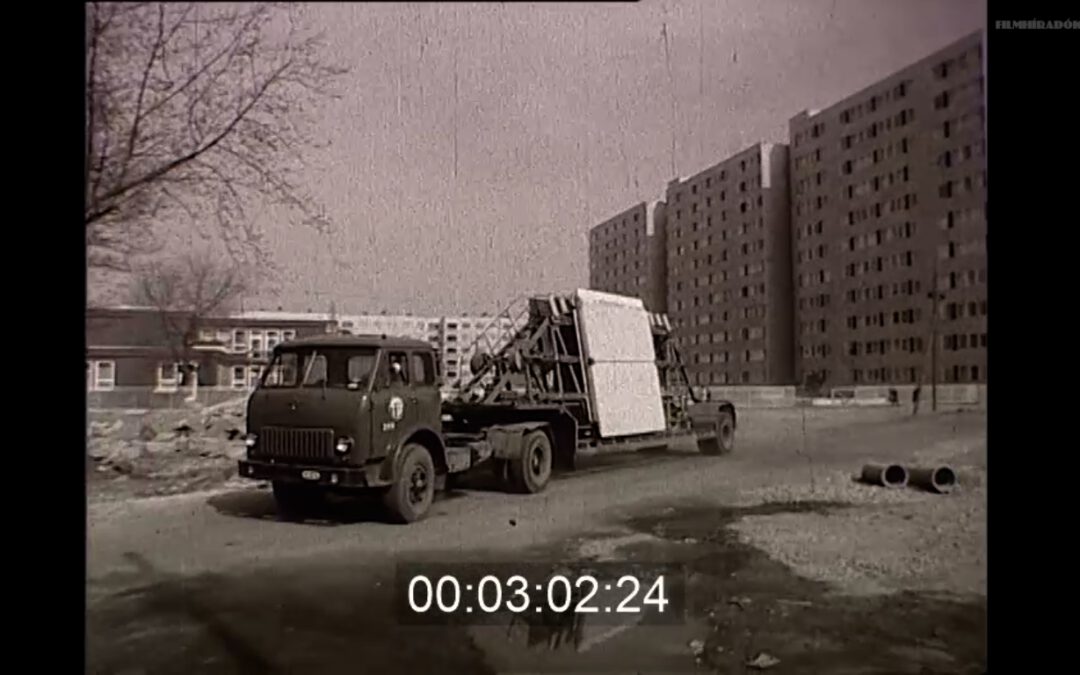 A százezredik panellakás videó – vágóképek a lakótelepről 1974 március